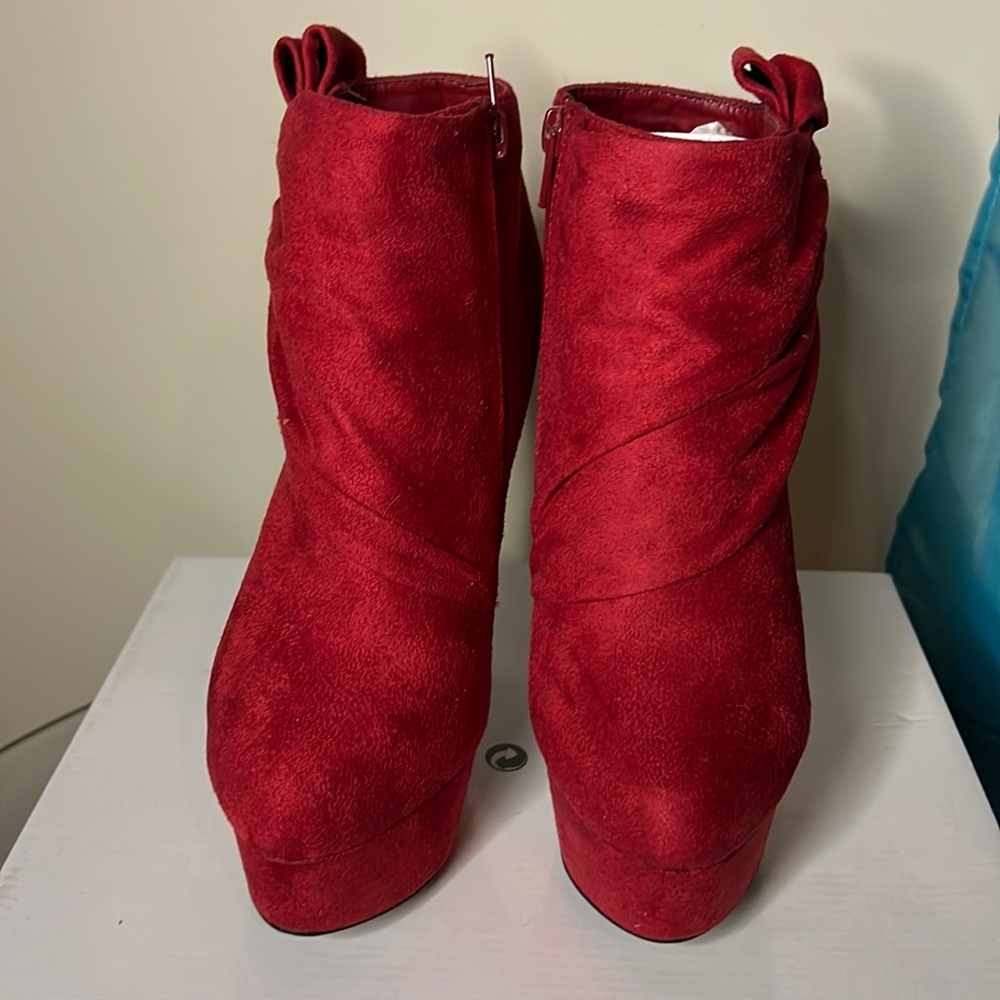 Red Circle Heeled Platform Ankle Bootie